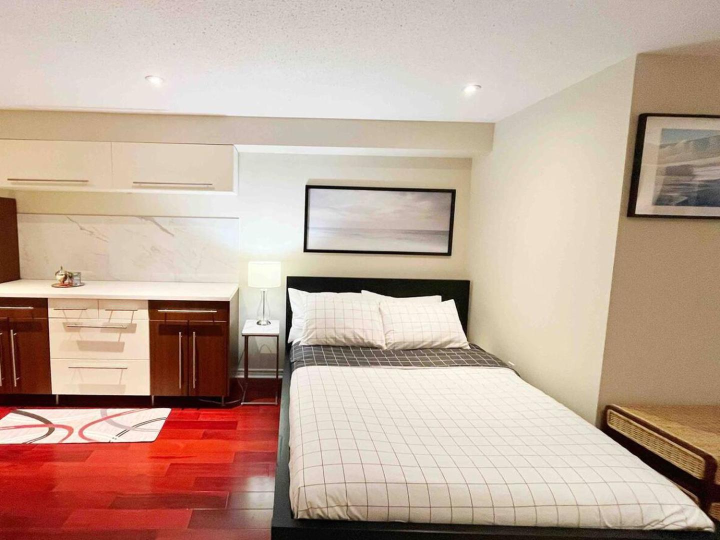 Stunning Rooms In Townhouse Across The Beach Toronto Extérieur photo